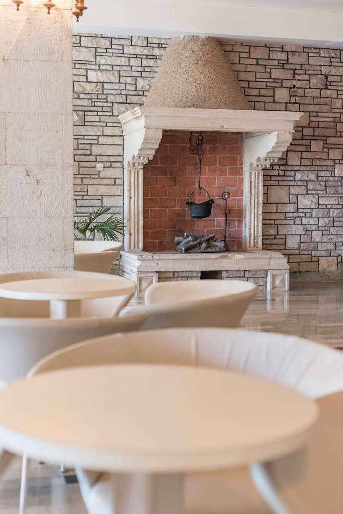 Guest House Adriatic Умаг Ресторан фото