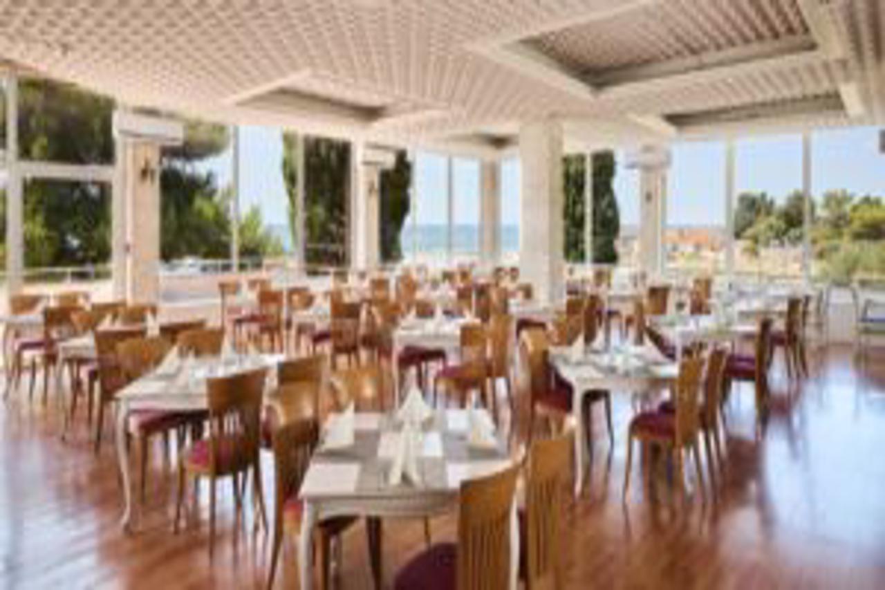 Guest House Adriatic Умаг Экстерьер фото